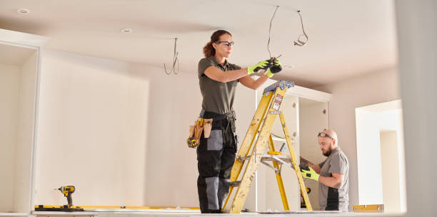 Best Circuit Breaker Repair  in Shorewood Hills, WI